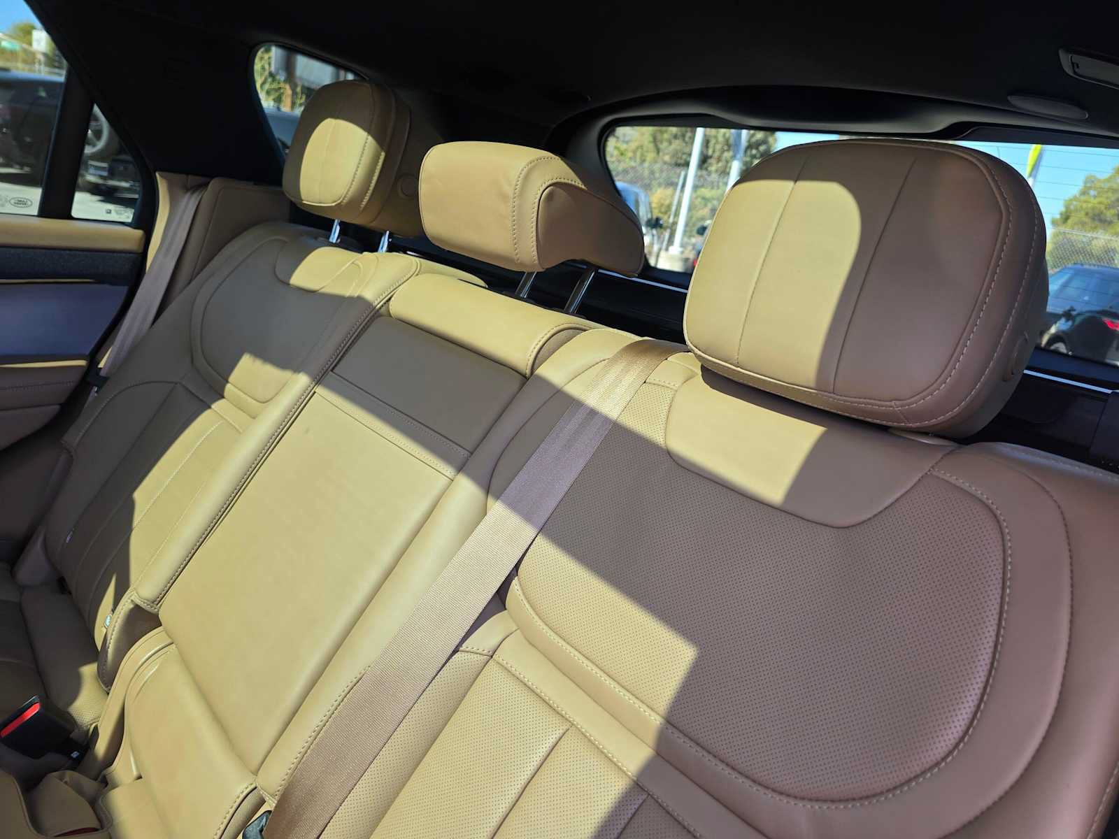 New 2027 Land Rover Range Rover Sport SE AWD/4WD image 19