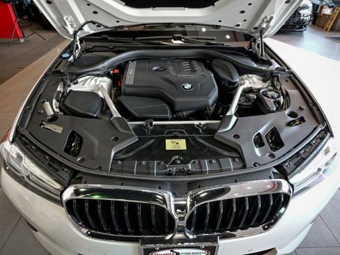 Used 2023 BMW 530i xDrive w/ Premium Package AWD/4WD image 45
