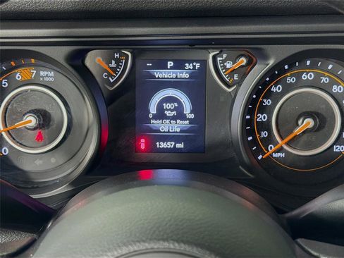 Used 2025 Jeep Wrangler Unlimited Sport AWD/4WD image 13