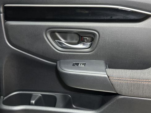 Used 2023 Honda Pilot Sport image 35