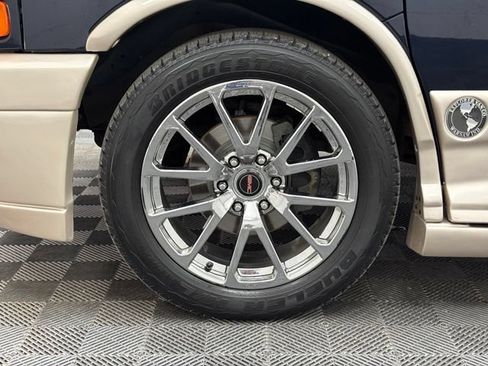 Used 2013 GMC Savana 1500 RWD image 50