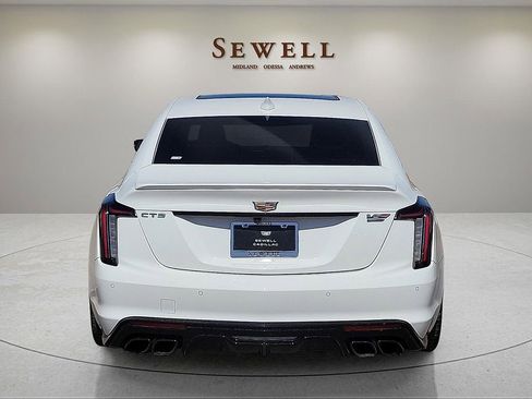 Used 2024 Cadillac CT5 V Blackwing w/ Driver Assist Package image 4