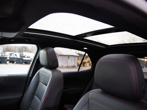 Certified 2022 Chevrolet Equinox RS w/ RS Leather Package image 21