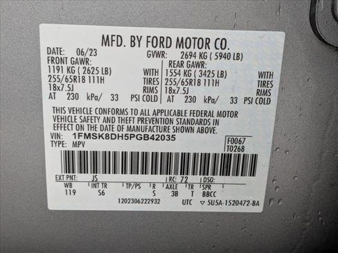 Used 2023 Ford Explorer XLT w/ Equipment Group 202A image 26
