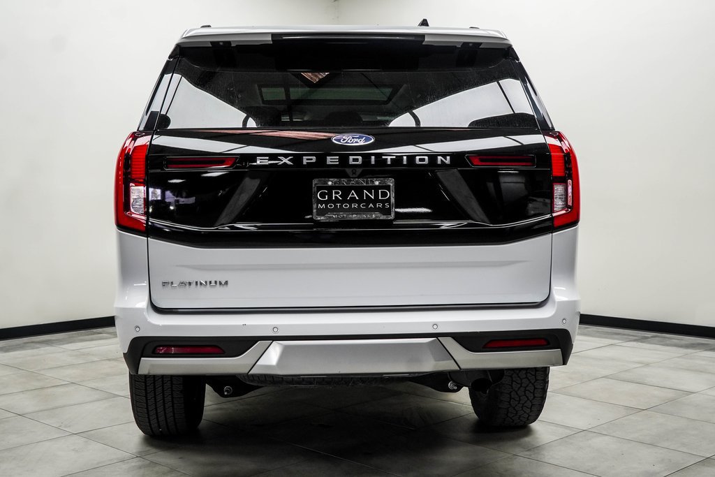 Used 2025 Ford Expedition Platinum AWD/4WD image 11
