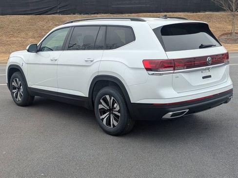 New 2026 Volkswagen Atlas SE FWD image 6