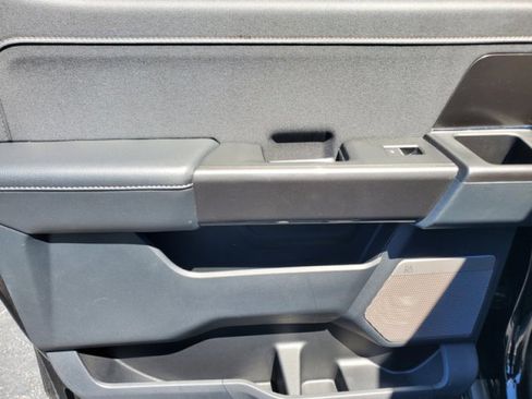 Certified 2022 Ford F150 Lariat w/ Equipment Group 502A High image 31