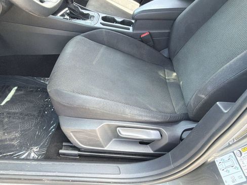Used 2019 Volkswagen Jetta S w/ Driver Assistance Package FWD image 13