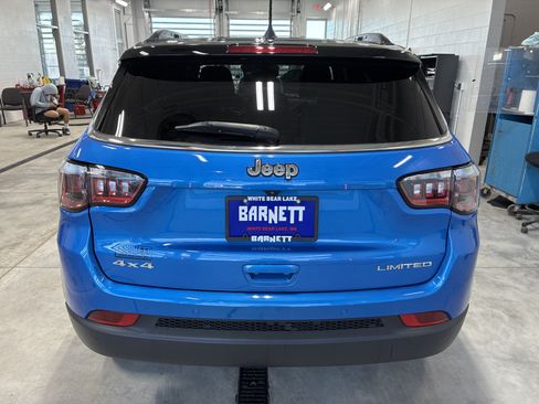 Certified 2024 Jeep Compass Limited AWD/4WD image 10