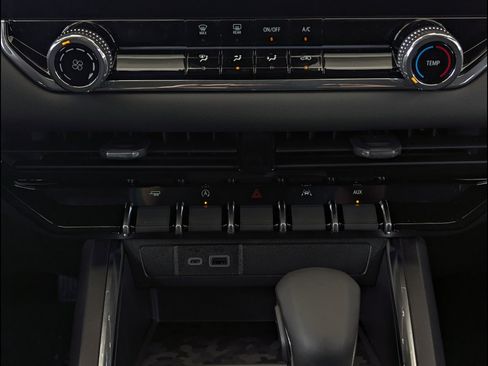 New 2026 GMC Canyon Elevation RWD image 24