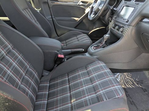 Used 2012 Volkswagen GTI 4-Door FWD image 11
