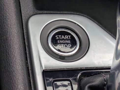 Used 2024 Nissan Sentra SV image 36