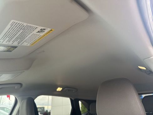 Certified 2022 Ford Escape SE w/ Convenience Package image 39