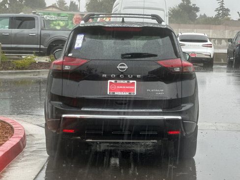 New 2026 Nissan Rogue Platinum w/ Platinum Premium Package AWD/4WD image 5