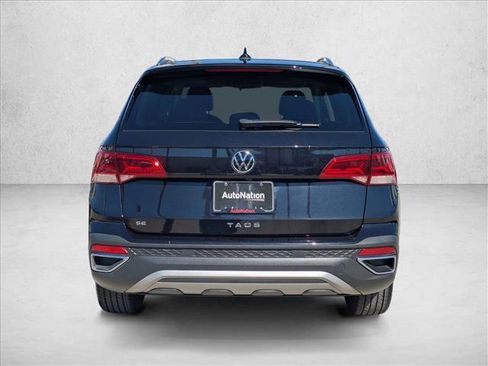 Used 2022 Volkswagen Taos SE image 7