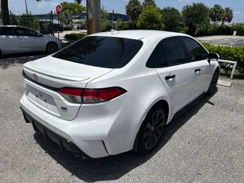 Used 2025 Toyota Corolla SE FWD image 11