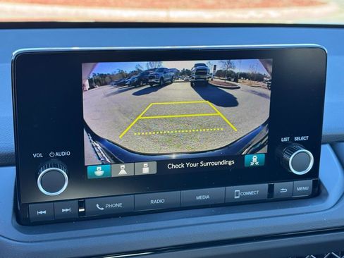 New 2025 Honda Accord SE image 13