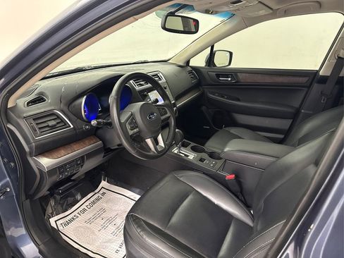 Used 2017 Subaru Outback 3.6R Limited w/ Popular Package #5 image 24
