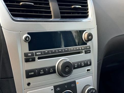 Used 2011 Chevrolet Malibu LT w/ Power Convenience Package FWD image 11