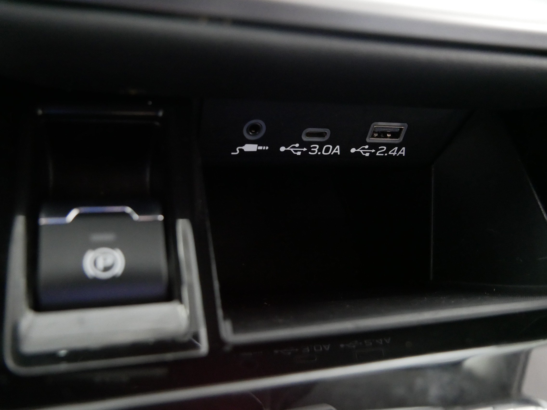 Used 2024 Subaru Legacy Limited AWD/4WD image 30