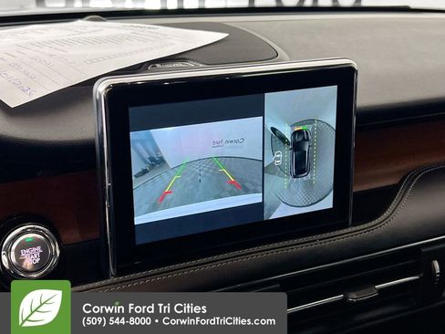 Used 2021 Lincoln Corsair Reserve image 21