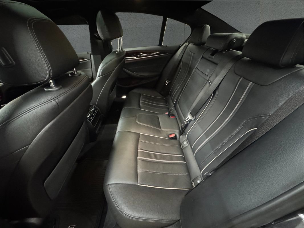 Used 2019 BMW 540i xDrive w/ M Sport Package AWD/4WD image 29