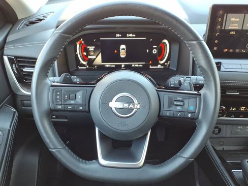 Certified 2024 Nissan Rogue Platinum w/ Platinum Premium Package image 23