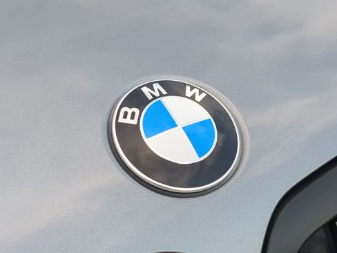 Used 2023 BMW X7 M60i w/ M Sport Professional Package image 12