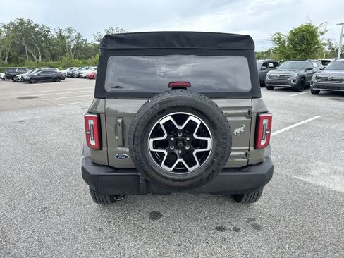 Used 2025 Ford Bronco Outer Banks AWD/4WD image 13