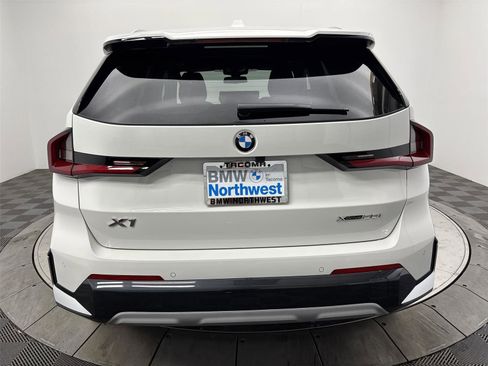 New 2026 BMW X1 xDrive28i w/ Convenience Package AWD/4WD image 15