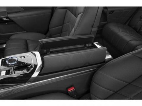 New 2026 BMW i7 eDrive50 w/ M Sport Package image 16
