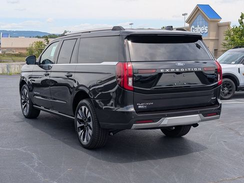New 2026 Ford Expedition Max Platinum w/ Driver's Package AWD/4WD image 4