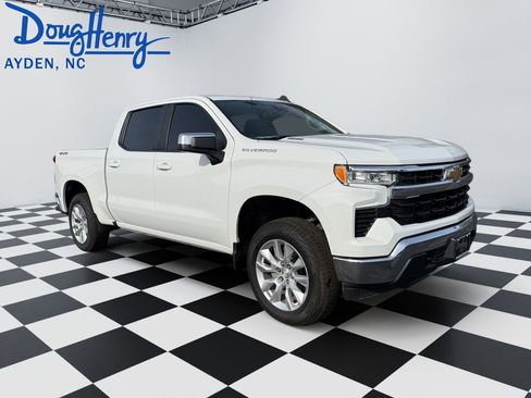 Used 2023 Chevrolet Silverado 1500 LT w/ Protection Package image 7