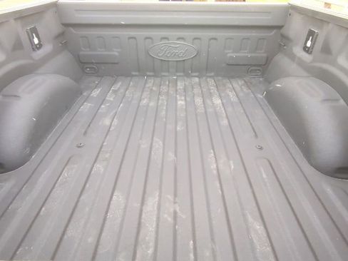 Used 2022 Ford F150 Platinum w/ FX4 Off-Road Package image 23