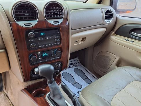 Used 2004 GMC Envoy SLT image 5