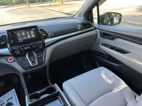 Used 2018 Honda Odyssey EX image 25