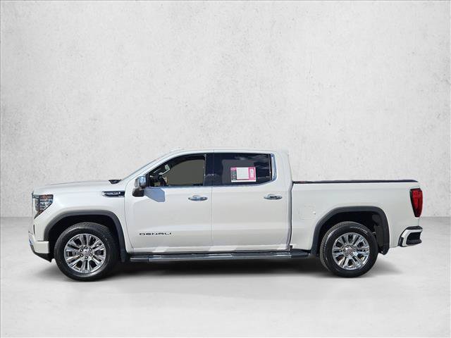 Used 2023 GMC Sierra 1500 Denali w/ Technology Package AWD/4WD image 9