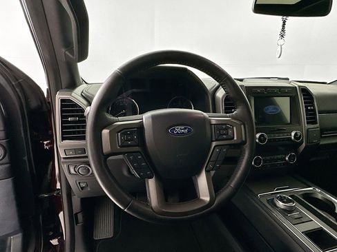 Used 2020 Ford Expedition Max XLT w/ Equipment Group 202A RWD image 12
