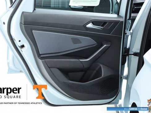 Used 2025 Volkswagen Jetta GLI Autobahn image 17