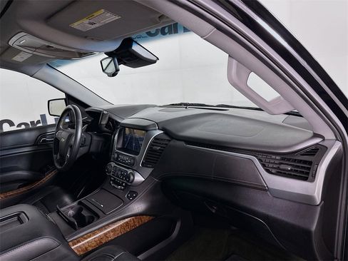 Used 2015 Chevrolet Tahoe LTZ image 39