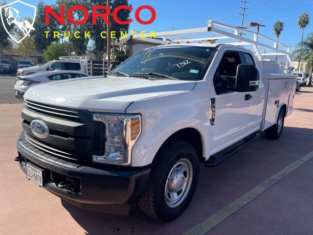 Used 2019 Ford F350 XL w/ Power Equipment Group RWD image 3