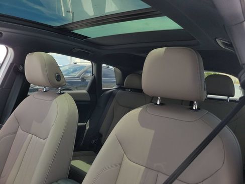New 2026 Audi Q3 quattro 2.0T AWD/4WD image 16