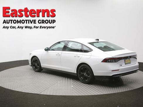 Used 2025 Honda Accord SE image 63