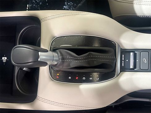 New 2026 Honda HR-V EX-L image 14