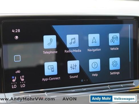 Used 2024 Volkswagen Atlas SE AWD/4WD image 43