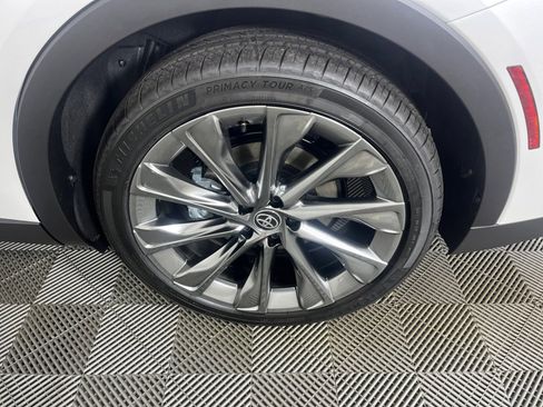 Certified 2026 Toyota Crown Limited w/ Advanced Technology Package image 20