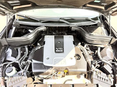 Used 2016 INFINITI QX50 2WD w/ Premium Plus Package image 48