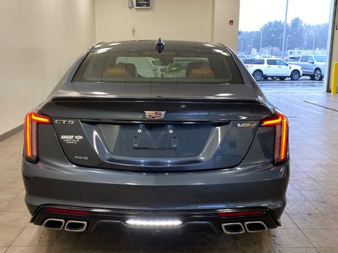 Used 2022 Cadillac CT5 V w/ Platinum Package image 6