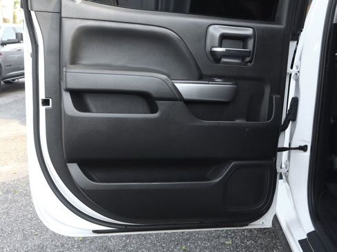 Used 2018 Chevrolet Silverado 1500 LT w/ All Star Edition image 40