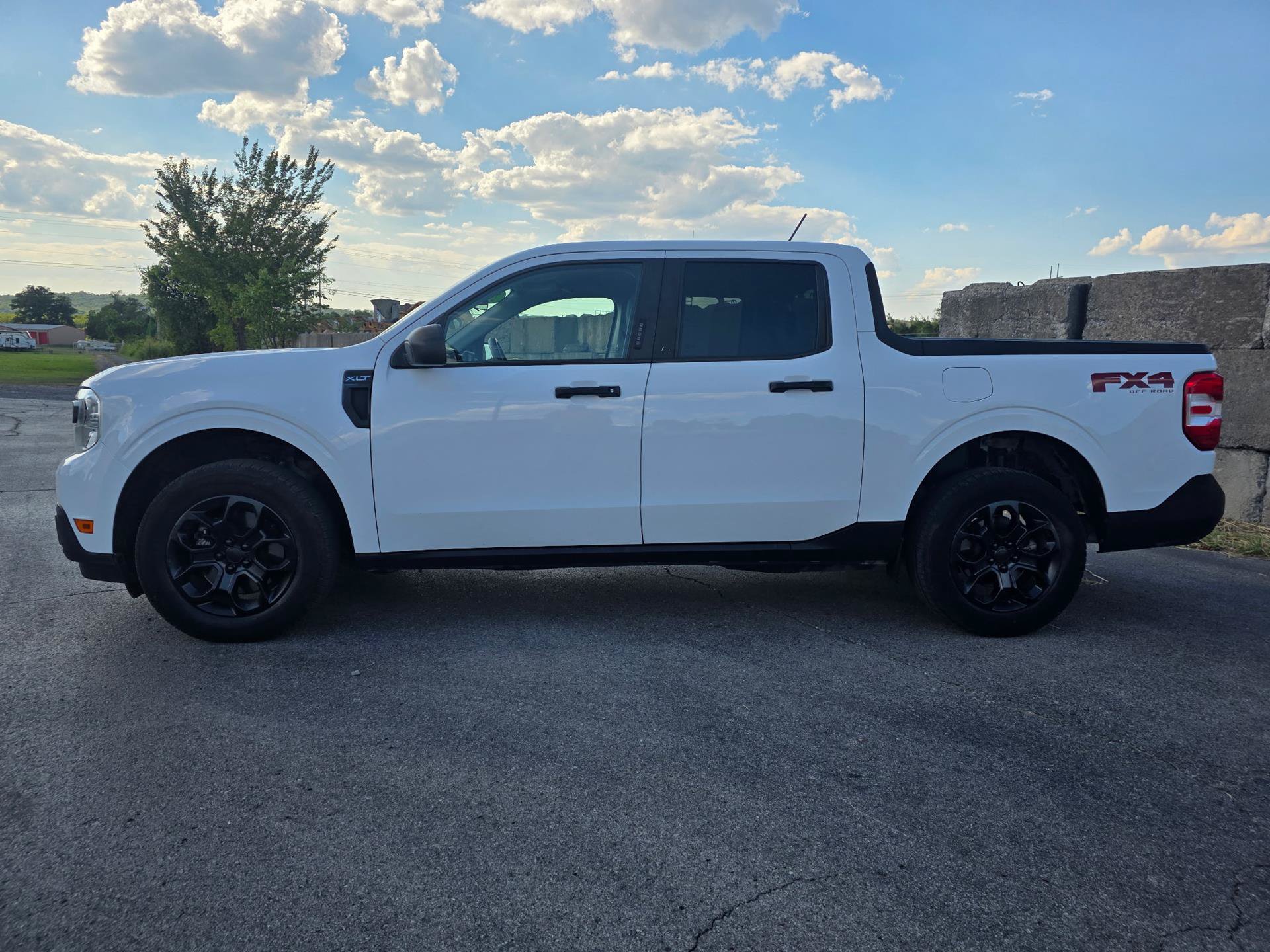 Used 2022 Ford Maverick XLT w/ Equipment Group 300A Standard AWD/4WD image 3